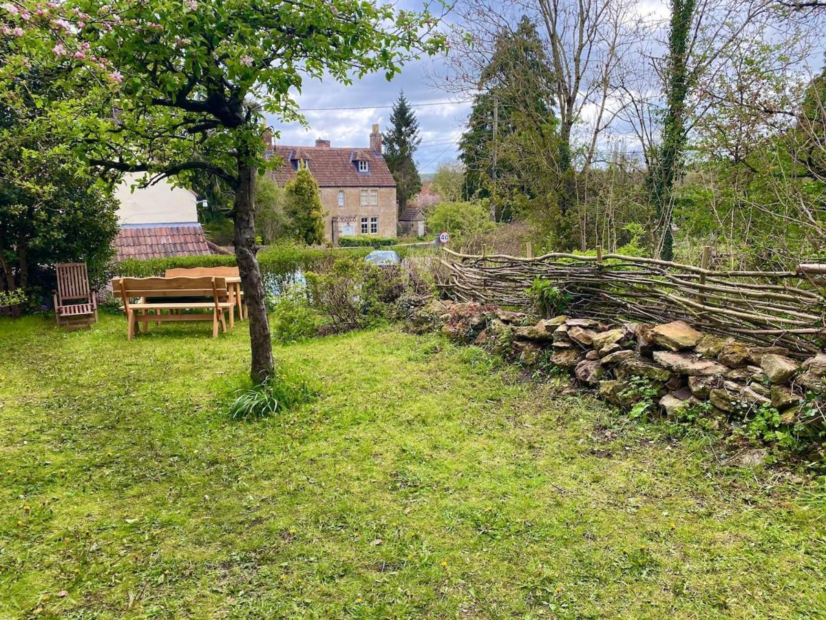 The Explorers Rest - Cottage - Frome Buckland Dinham 외부 사진